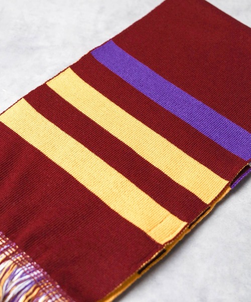 AVIREX（アヴィレックス）の「【78】【AVIREX】LOGO SOCCER MUFFLER（マフラー・メンズ・チャコールグレー/ワインレッド・FREE）」の4枚目の写真