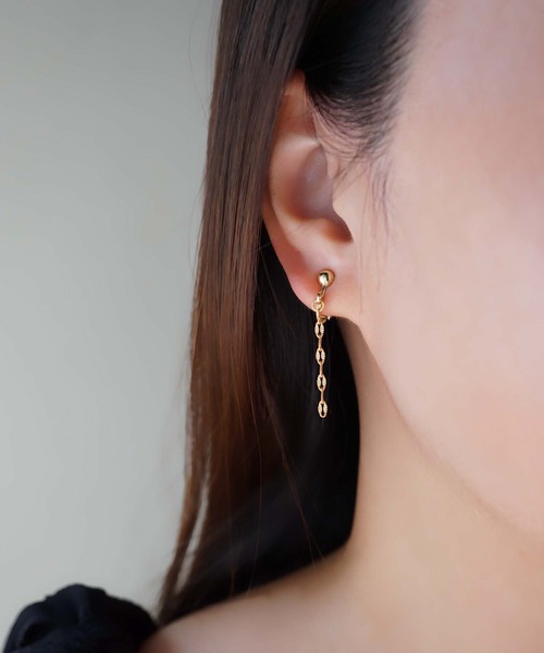 CERCA(チェルカ)の「saran jewelry/ショート デザイン チェーン イヤリング/アレルギー対応(イヤリング・レディース・ゴールド/シルバー・FREE)」の13枚目の写真