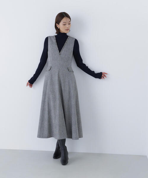 NATURAL BEAUTY BASIC（ナチュラルビューティーベーシック）の「◇ツイーディーフリンジジャンスカ（ジャンパースカート・レディース・ブラウン/ブラック・SMALL/MEDIUM/P/S）」の4枚目の写真