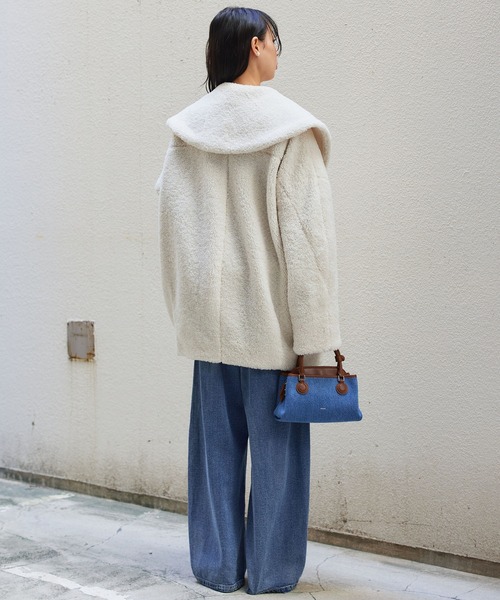 Narcissus（ナルシス）の「ボアコート/オーバーサイズ/もこもこ/秋冬（ムートンコート・レディース・ブラック/アイボリー・FREE）」の5枚目の写真