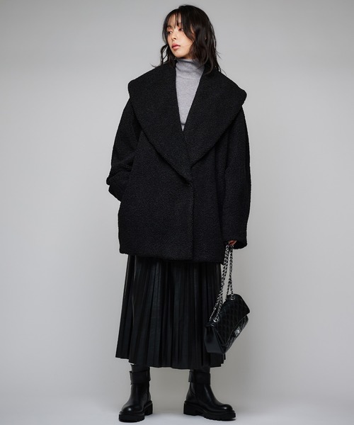 Narcissus（ナルシス）の「ボアコート/オーバーサイズ/もこもこ/秋冬（ムートンコート・レディース・ブラック/アイボリー・FREE）」の6枚目の写真