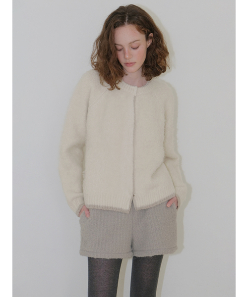 ETMON(エトモン)の「Hairy Yarn Knit Cardigan, Cream(カーディガン/ボレロ・レディース・その他・F)」の4枚目の写真