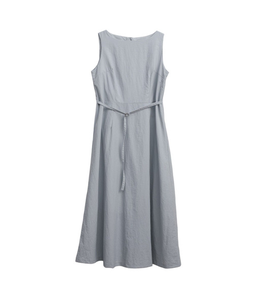 SLOWLOLLI（スローローリ）の「Belted pintuck long sleeveless dress_3 Colors（ワンピース・レディース・スカイブルー/ブラック/アイボリー・FREE）」の3枚目の写真