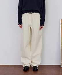 ROIROI（ロイロイ）の「テーパードコーデュロイパンツ-クリーム（その他パンツ）」