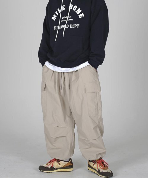 THE MILE（ザマイル）の「エムエルナイロンワイドバルーンストリングパンツ[ベージュ]（スウェットパンツ・メンズ・その他・LARGE/MEDIUM/SMALL）」の22枚目の写真