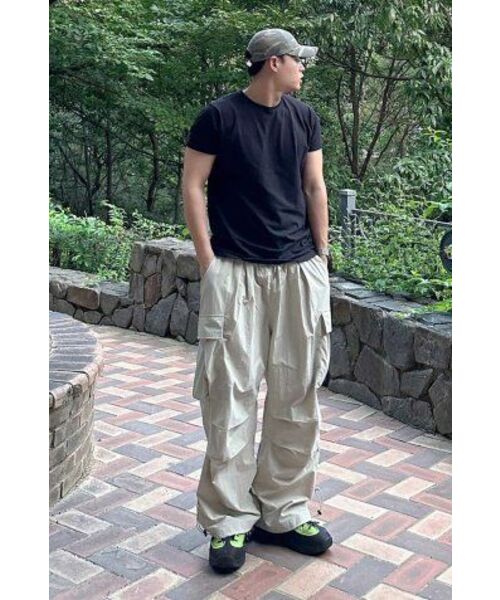 THE MILE（ザマイル）の「エムエルナイロンワイドバルーンストリングパンツ[ベージュ]（スウェットパンツ・メンズ・その他・LARGE/MEDIUM/SMALL）」の2枚目の写真