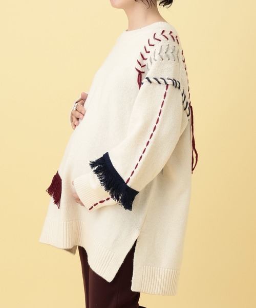 LEPSIM（レプシィム）の「【産前・産後対応】マタニティ／ステッチ刺繍ニット　625198（ニット/セーター・レディース・グレー/アイボリー・FREE）」の5枚目の写真