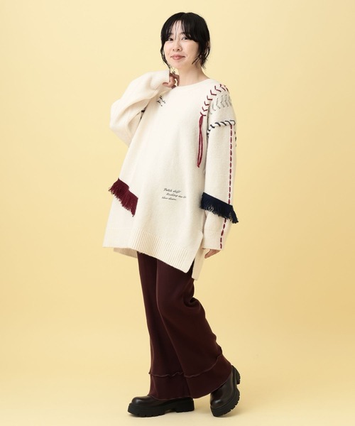 LEPSIM（レプシィム）の「【産前・産後対応】マタニティ／ステッチ刺繍ニット　625198（ニット/セーター・レディース・グレー/アイボリー・FREE）」の8枚目の写真