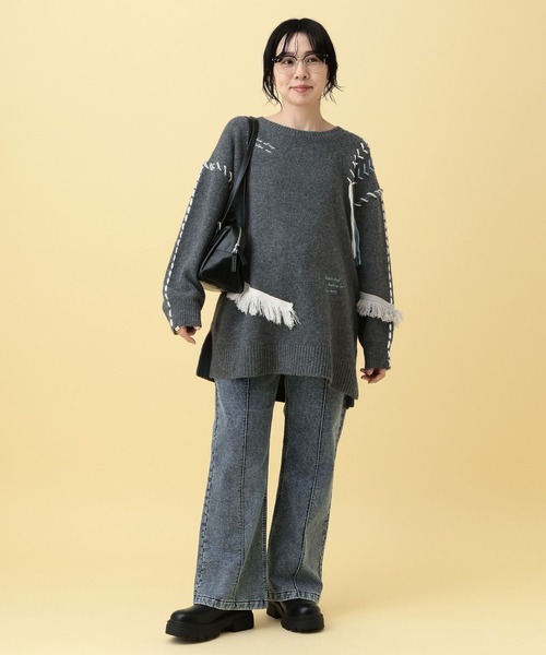 LEPSIM（レプシィム）の「【産前・産後対応】マタニティ／ステッチ刺繍ニット　625198（ニット/セーター・レディース・グレー/アイボリー・FREE）」の15枚目の写真