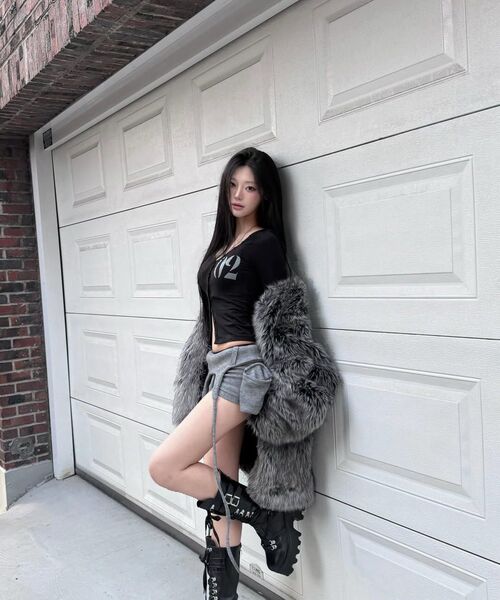 GILAARCHIVE（ギラアーカイブ）の「BOLD LOGO POCKET KNIT SHORTS_GREY