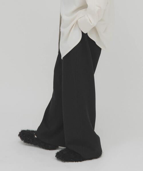 KBF(ケイビーエフ)の「ダンボールWIDEスウェットパンツ(その他パンツ・レディース・オフホワイト/グレー系その他/ブラック・ONE)」の14枚目の写真