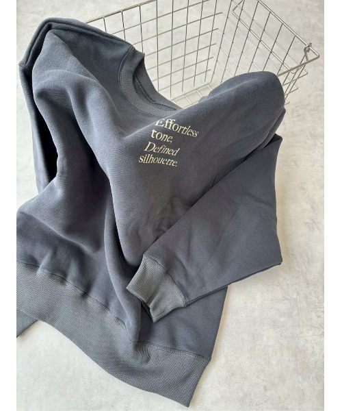 TRUNC(トランクエイティーエイト)の「Oversized Back LOGO Sweat / オーバーサイズバックロゴスウェット(スウェット・レディース・チャコールグレー/グレー・FREE)」の12枚目の写真