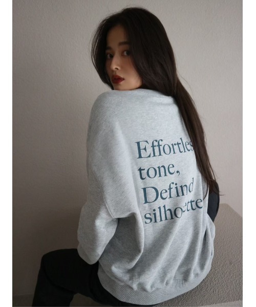 TRUNC(トランクエイティーエイト)の「Oversized Back LOGO Sweat / オーバーサイズバックロゴスウェット(スウェット・レディース・チャコールグレー/グレー・FREE)」の17枚目の写真