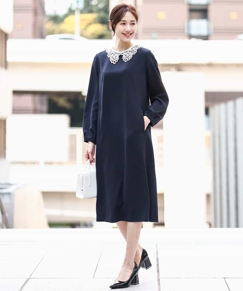 MK MICHEL KLEIN（エムケーミッシェルクラン）の「レース衿付きサックワンピース/防シワ/洗える（ワンピース・レディース・ネイビー・38）」の5枚目の写真