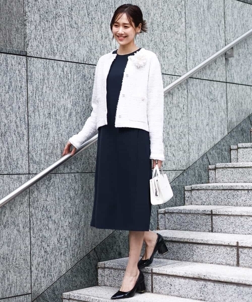 MK MICHEL KLEIN（エムケーミッシェルクラン）の「レース衿付きサックワンピース/防シワ/洗える（ワンピース・レディース・ネイビー・38）」の10枚目の写真