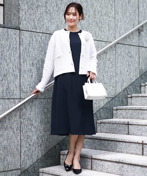 MK MICHEL KLEIN（エムケーミッシェルクラン）の「レース衿付きサックワンピース/防シワ/洗える（ワンピース・レディース・ネイビー・38）」の11枚目の写真