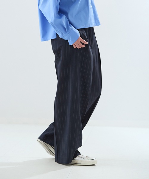 journal standard L'essage(ジャーナルスタンダードレサージュ)の「NALYAストライプ/Doeskinワイドパンツ(スラックス・レディース・ネイビー/ブラウン・38/36)」の13枚目の写真