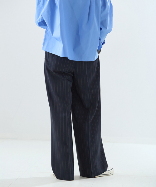 journal standard L'essage(ジャーナルスタンダードレサージュ)の「NALYAストライプ/Doeskinワイドパンツ(スラックス・レディース・ネイビー/ブラウン・38/36)」の14枚目の写真