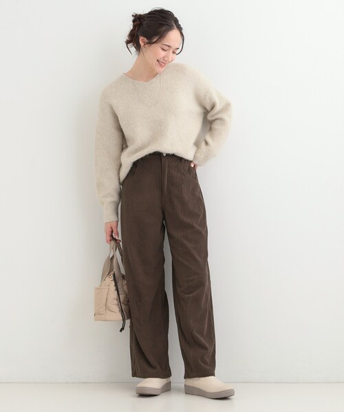 SHOO・LA・RUE(シューラルー)の「【S-LL】大人っぽく穿ける 股上深め コーデュロイカーブパンツ(その他パンツ・レディース・アイボリー/ブラウン系その他・01/02/03/04)」の9枚目の写真