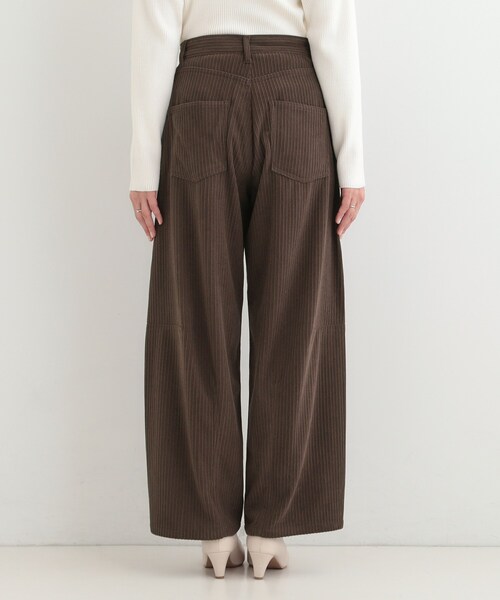 SHOO・LA・RUE(シューラルー)の「【S-LL】大人っぽく穿ける 股上深め コーデュロイカーブパンツ(その他パンツ・レディース・アイボリー/ブラウン系その他・01/02/03/04)」の13枚目の写真