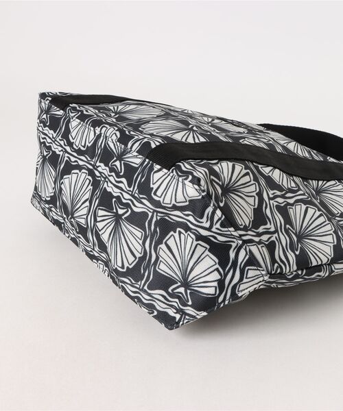 BILLABONG(ビラボン)の「BILLABONG ウィメンズ MINI TOTE BAG ショルダーバッグ 【2026年春夏モデル】(ショルダーバッグ・レディース・ブラック系その他/アイボリー/ブラック・FREE)」の4枚目の写真