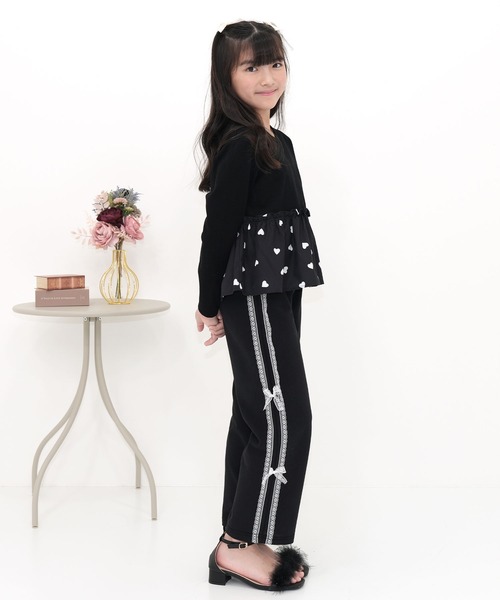 Bee des Bee（ビーデスビー）の「レースラインリボンパンツ（スウェットパンツ・キッズ・ブラック/杢グレー・110cm/120cm/130cm/140cm/150cm/100cm）」の5枚目の写真