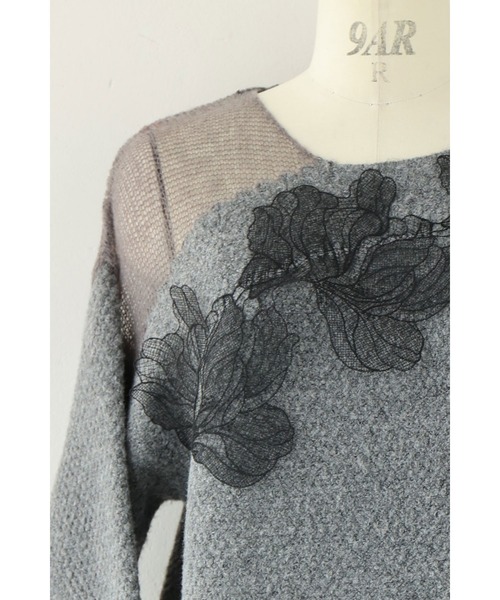 cawaii（カワイイ）の「ぐるりと囲む黒花レースのニットプルオーバートップス（ニット/セーター・レディース・グレー・FREE）」の20枚目の写真