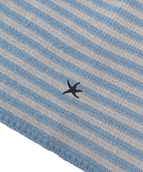 THECOLDESTMOMENT(ザコールデストモーメント)の「TCM mini logo stripe muffler (sky blue/grey)(マフラー・レディース・その他・ONE SIZE)」の4枚目の写真