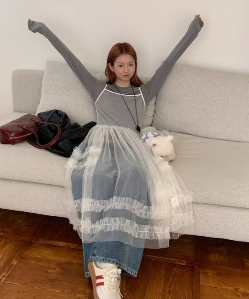 AsRiRe(アスリレイ)の「26ss チュールフリルティアードロングキャミワンピース(ワンピース・レディース・ブラック/ホワイト・M)」の8枚目の写真
