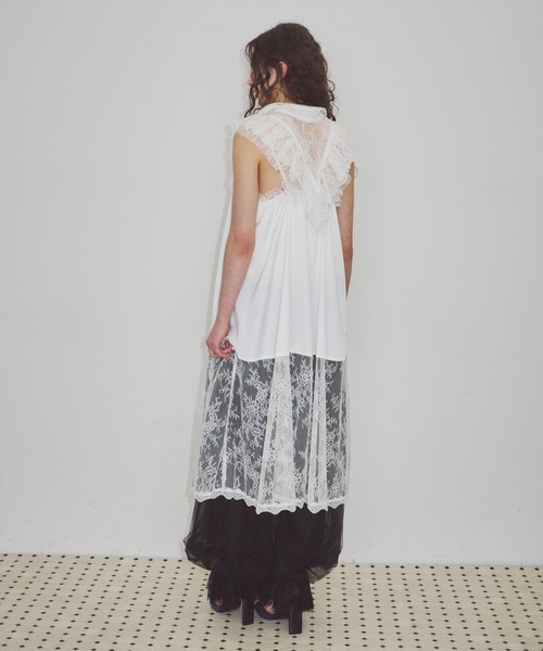 LA BELLE ETUDE(ラベルエチュード)の「ボタンディテールサテンレースキャミチュニック(シャツ/ブラウス・レディース・ホワイト/ブラック・FREE)」の19枚目の写真