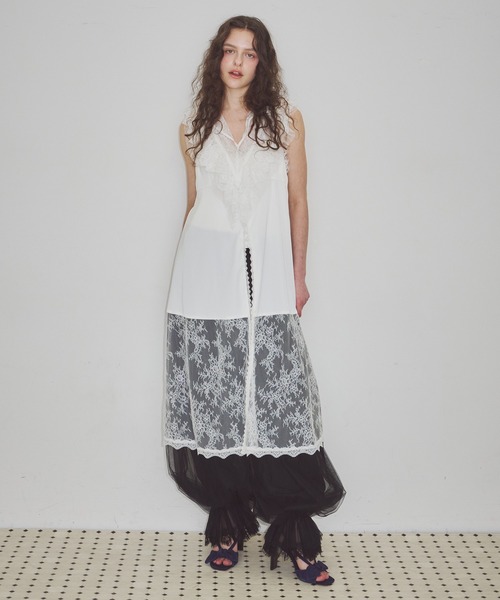 LA BELLE ETUDE(ラベルエチュード)の「ボタンディテールサテンレースキャミチュニック(シャツ/ブラウス・レディース・ホワイト/ブラック・FREE)」の18枚目の写真