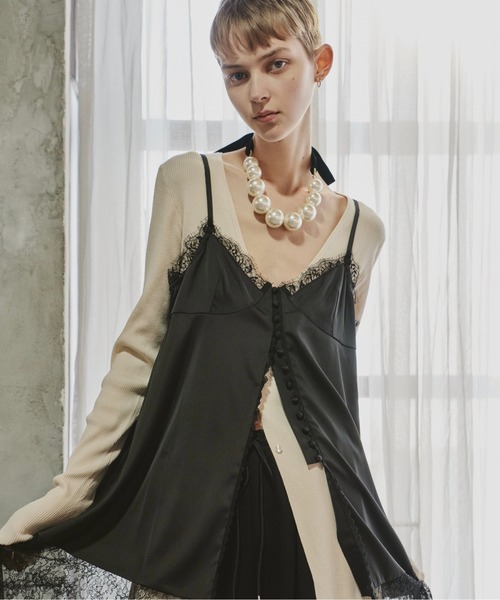 LA BELLE ETUDE(ラベルエチュード)の「ボタンディテールサテンレースキャミチュニック(シャツ/ブラウス・レディース・ホワイト/ブラック・FREE)」の10枚目の写真