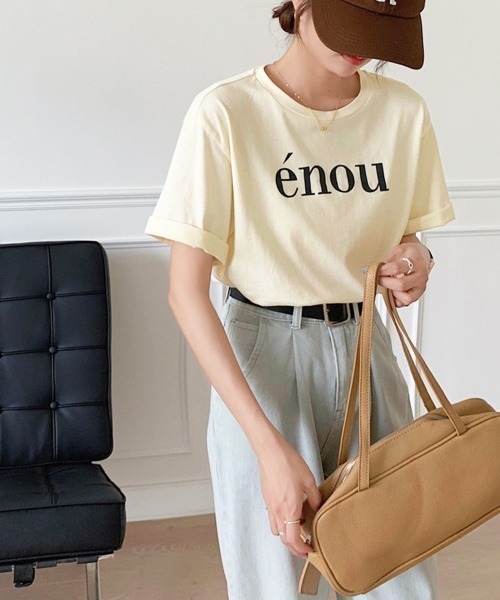 Kuroba（クロバ）の「ロゴプリントTシャツ（Tシャツ/カットソー・レディース・ベージュ/ホワイト・FREE）」の13枚目の写真
