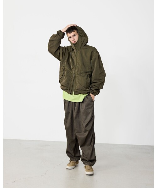 BEAMS(ビームス)の「Loose Fade T-Shirt(Tシャツ/カットソー・メンズ・ブラック/グリーン系その他2/オレンジ・XL/L/M/S)」の4枚目の写真