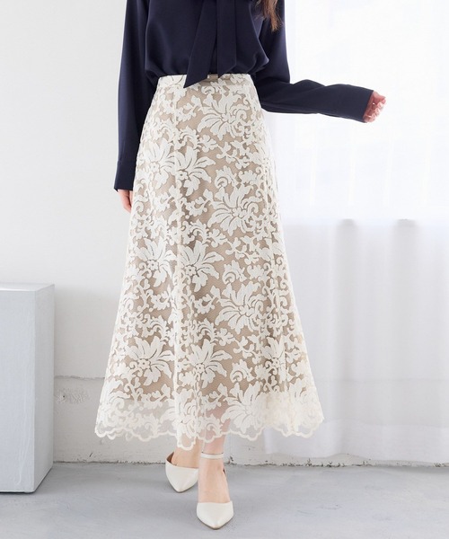 Andemiu（アンデミュウ）の「レースレイヤーマーメイドスカート639328（スカート・レディース・ブラック/アイボリー・SMALL/MEDIUM）」の2枚目の写真