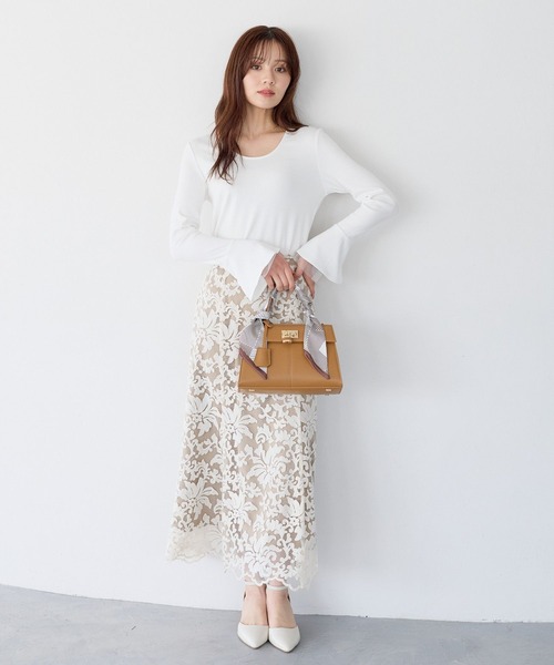 Andemiu（アンデミュウ）の「レースレイヤーマーメイドスカート639328（スカート・レディース・ブラック/アイボリー・SMALL/MEDIUM）」の7枚目の写真