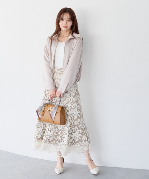 Andemiu（アンデミュウ）の「レースレイヤーマーメイドスカート639328（スカート・レディース・ブラック/アイボリー・SMALL/MEDIUM）」の8枚目の写真