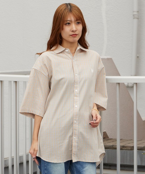 U.S. POLO ASSN.（ユーエスポロアッスン）の「U.S. POLO ASSN./ユーエスポロアッスン ブロードスモールチェック 半袖チェックシャツ 2026年春夏（シャツ/ブラウス・メンズ・グレー/ブルー/ライトグリーン/ベージュ・L/LL/M）」の2枚目の写真