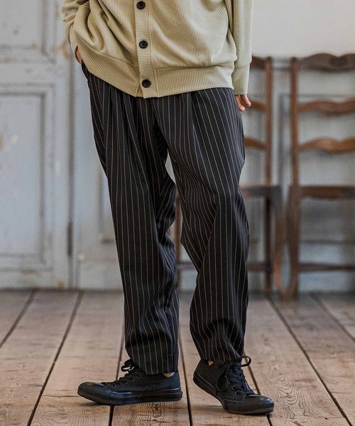 CAMBIO（カンビオ）の「mp14667-Classic Pinstripe Tapered Pants テーパードパンツ(S60326cmb)（スラックス・メンズ・ダークカーキ/ライトグレー/ブラック/グレイッシュベージュ・S/M/L）」の5枚目の写真