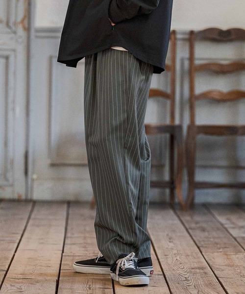 CAMBIO（カンビオ）の「mp14667-Classic Pinstripe Tapered Pants テーパードパンツ(S60326cmb)（スラックス・メンズ・ダークカーキ/ライトグレー/ブラック/グレイッシュベージュ・S/M/L）」の16枚目の写真
