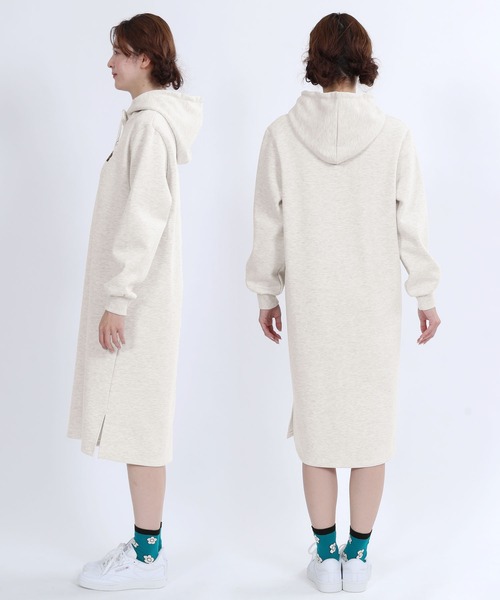 MARY QUANT(マリークワント)の「フードサインロゴ ワンピース(ワンピース・レディース・ブルー/ブラック/アイボリー・M)」の17枚目の写真