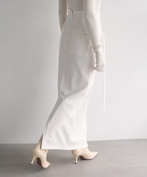 MIELI INVARIANT(ミエリインヴァリアント)の「Cut Tight Cargo Skirt(スカート・レディース・ブラック/ホワイト・SMALL/MEDIUM)」の17枚目の写真