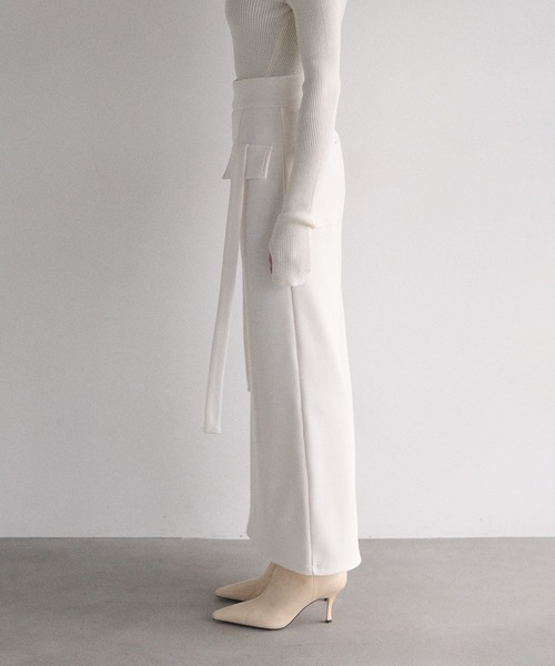 MIELI INVARIANT(ミエリインヴァリアント)の「Cut Tight Cargo Skirt(スカート・レディース・ブラック/ホワイト・SMALL/MEDIUM)」の16枚目の写真