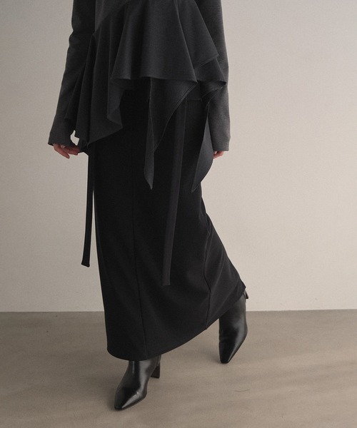 MIELI INVARIANT(ミエリインヴァリアント)の「Cut Tight Cargo Skirt(スカート・レディース・ブラック/ホワイト・SMALL/MEDIUM)」の6枚目の写真