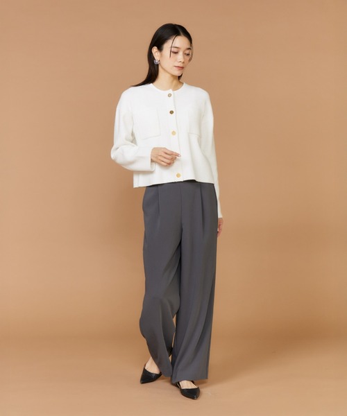 INED（イネド）の「ブークレヤーン クルーネックカーディガン（カーディガン/ボレロ・レディース・サックスブルー/オフホワイト・9号）」の8枚目の写真