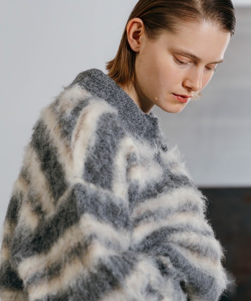 CREDONA(クレドナ)の「MOHAIR BORDER KNIT/モヘヤボーダーニット(ニット/セーター・レディース・ベージュ/グレー・FREE)」の14枚目の写真