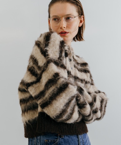 CREDONA(クレドナ)の「MOHAIR BORDER KNIT/モヘヤボーダーニット(ニット/セーター・レディース・ベージュ/グレー・FREE)」の20枚目の写真