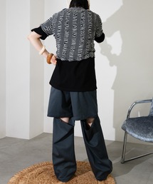 MIDVEIN（ミッドヴェイン）の「Back cut wide pants（チノパンツ）」
