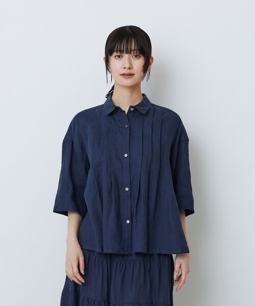 LOISIR(ロワズィール)の「タックディテールブラウス(シャツ/ブラウス・レディース・オフホワイト/ネイビー/チェック・FREE)」の3枚目の写真