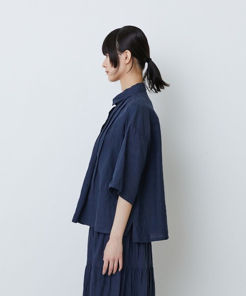 LOISIR(ロワズィール)の「タックディテールブラウス(シャツ/ブラウス・レディース・オフホワイト/ネイビー/チェック・FREE)」の22枚目の写真